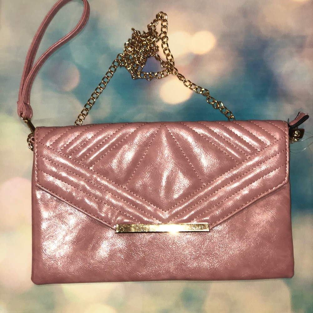 Vintage style chain purse